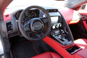 Jaguar F-Type SVR