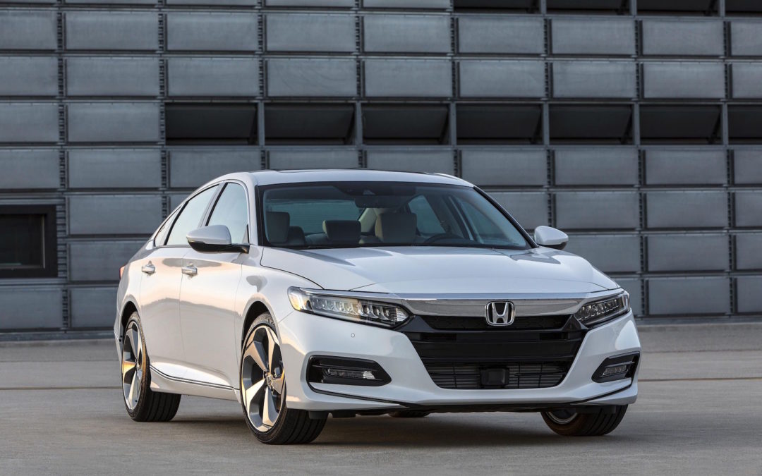 Honda’s 2018 Accord Drops The V6 and Coupe, Keeps The Manual