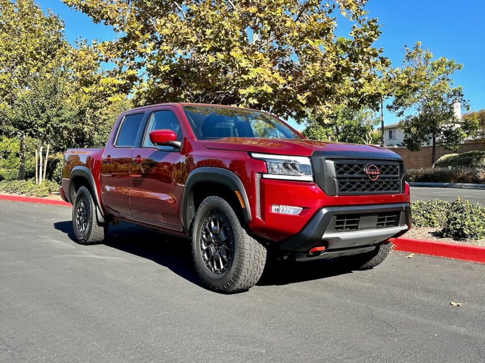 2022 Nissan Frontier Pro-4X Video Review - MilesPerHr