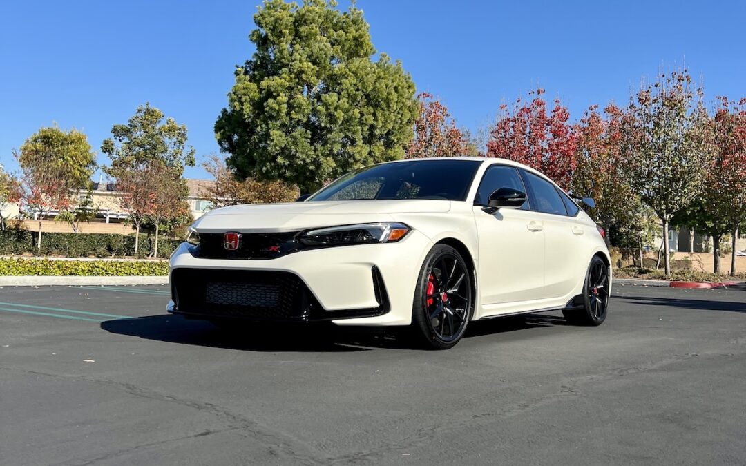 A look at the new FK8 Honda Civic Type R, Car Reviews